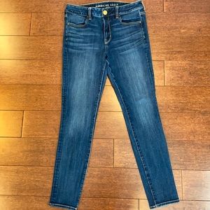 American Eagle Hi-Rise Jegging